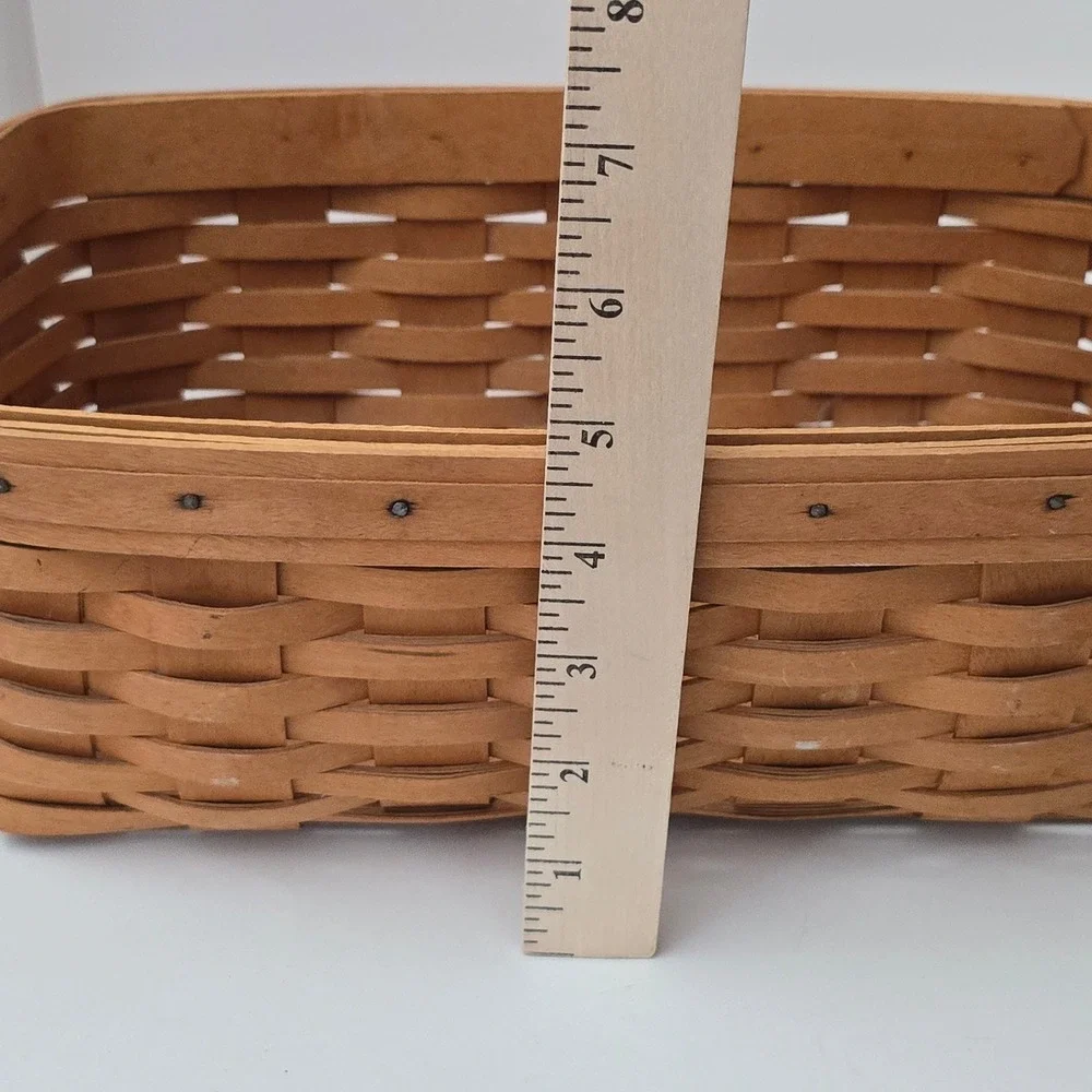 Longaberger 2002 Long Tissue Basket & Lid